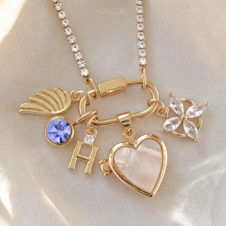 Charms & Pendants