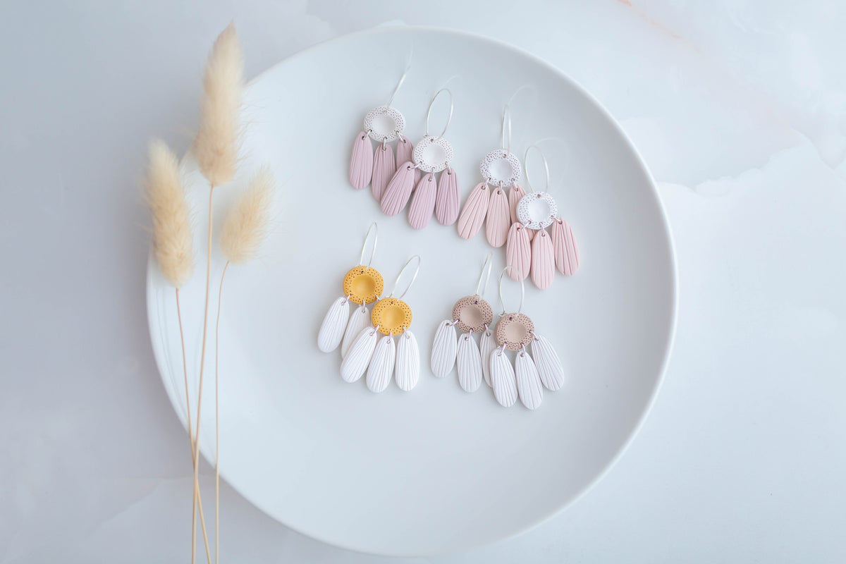 Clay earring | Daisy Hoops | Garden Collection