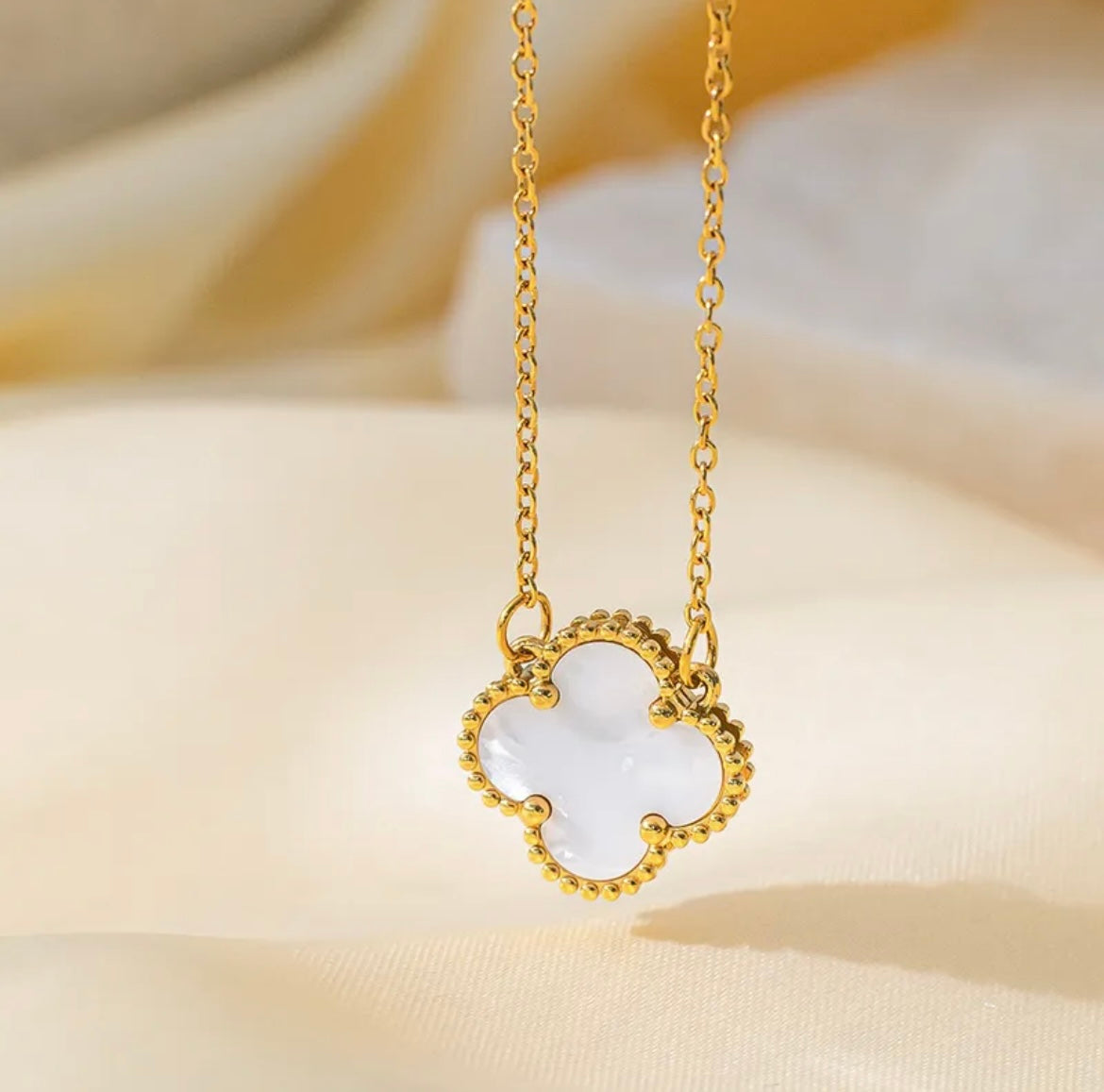 Pearl Shell Clover - Love. Luck. Hope & Faith