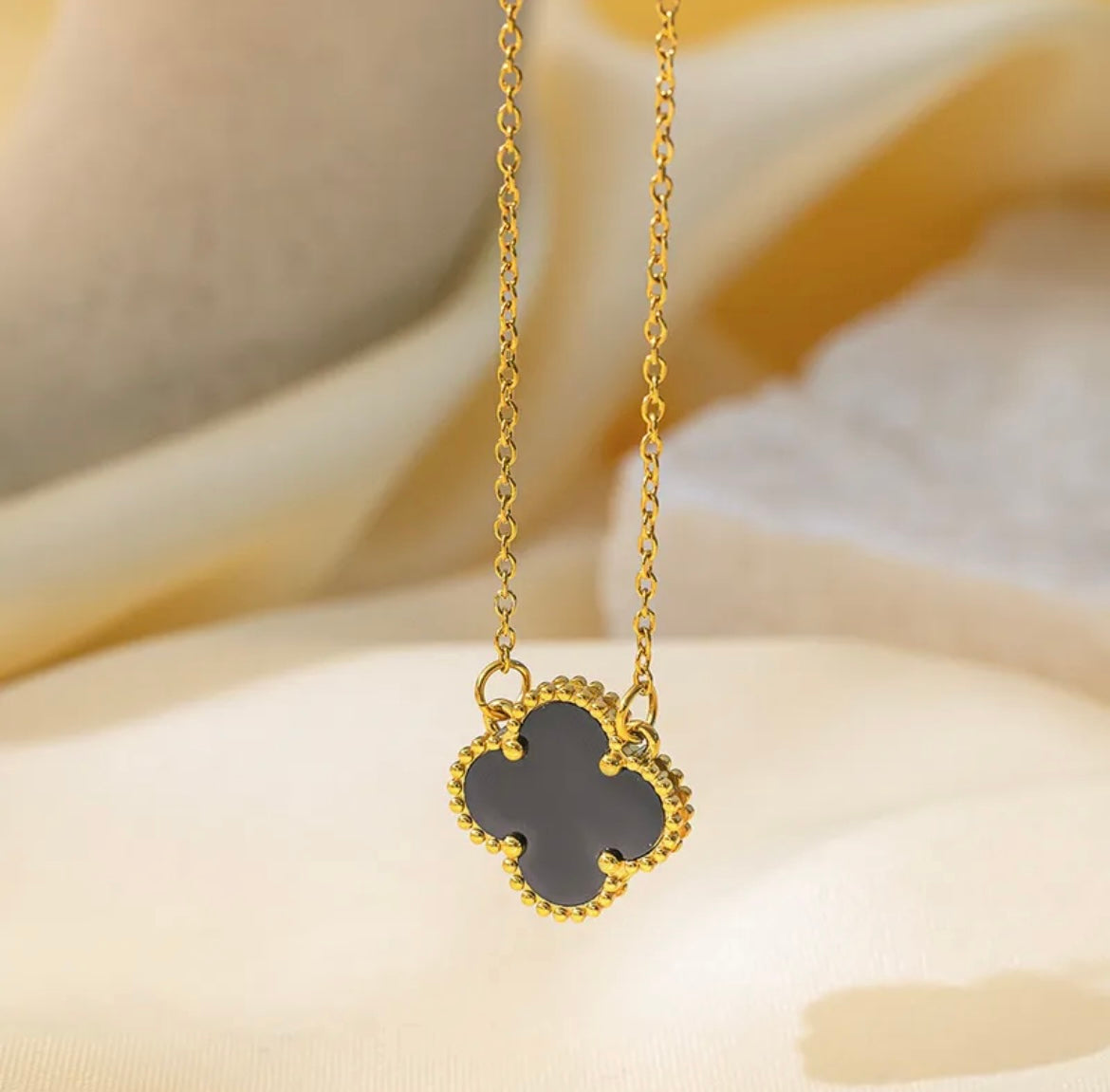 Pearl Shell Clover - Love. Luck. Hope & Faith