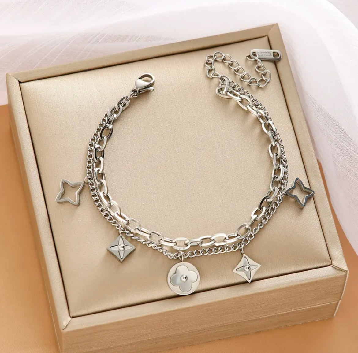 Keep The Faith Charm Bracelet - Love. Luck. Hope & Faith