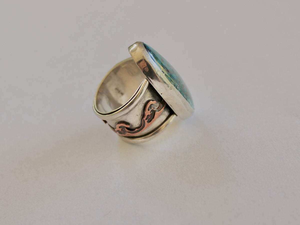 Size 10-True Blue Kingman Turquoise ring with Copper Waves