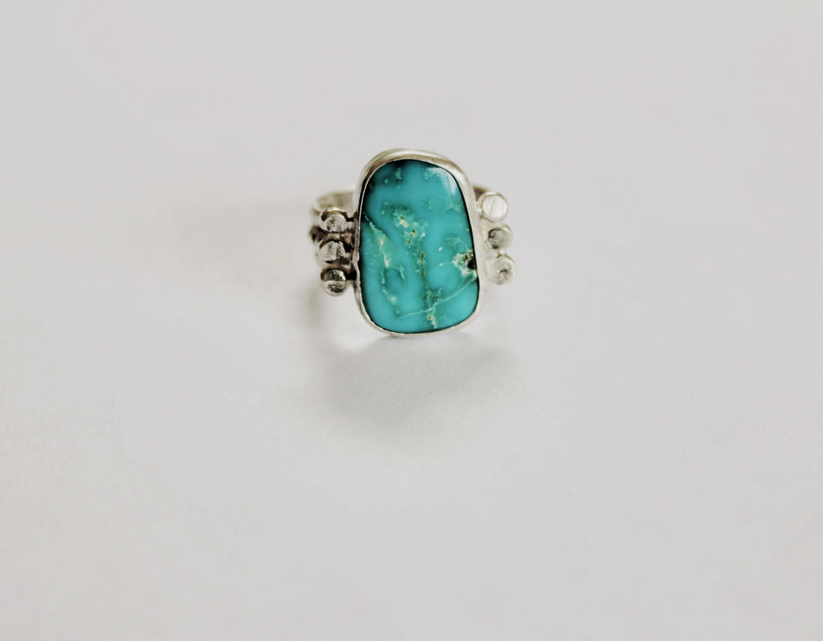 Size 8.5 Blue Gem Turquoise Ring