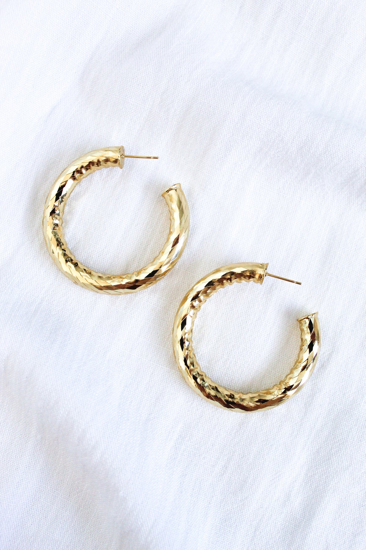 Jasmine Hoops