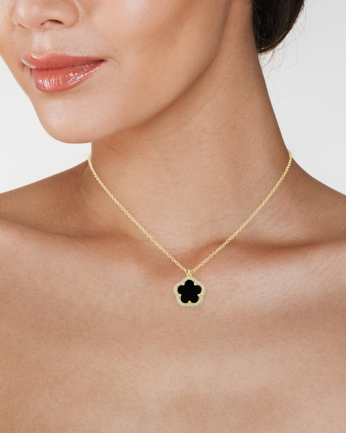 Clover Pendant Necklace