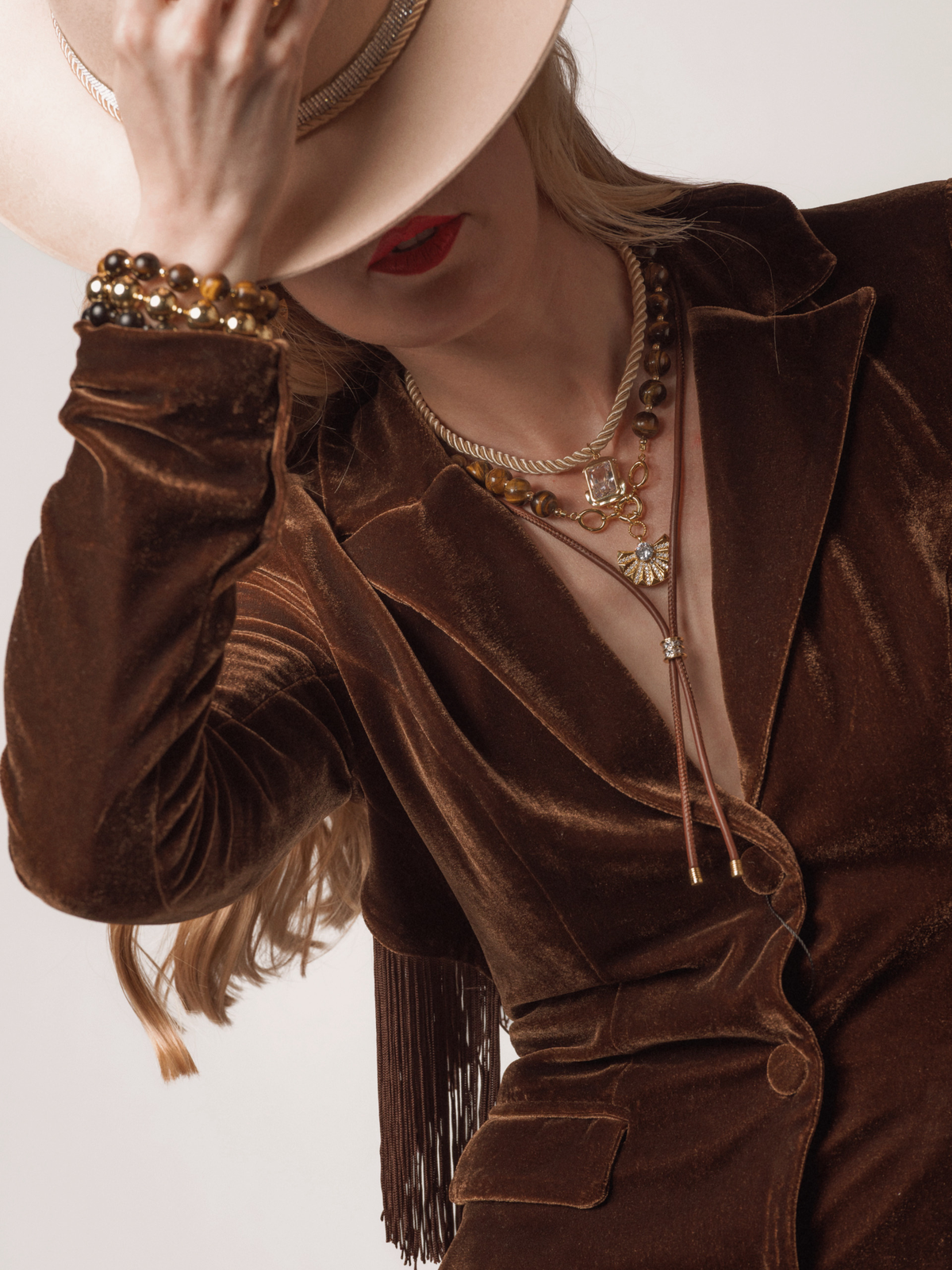 Lynette Pendant Rope Necklace