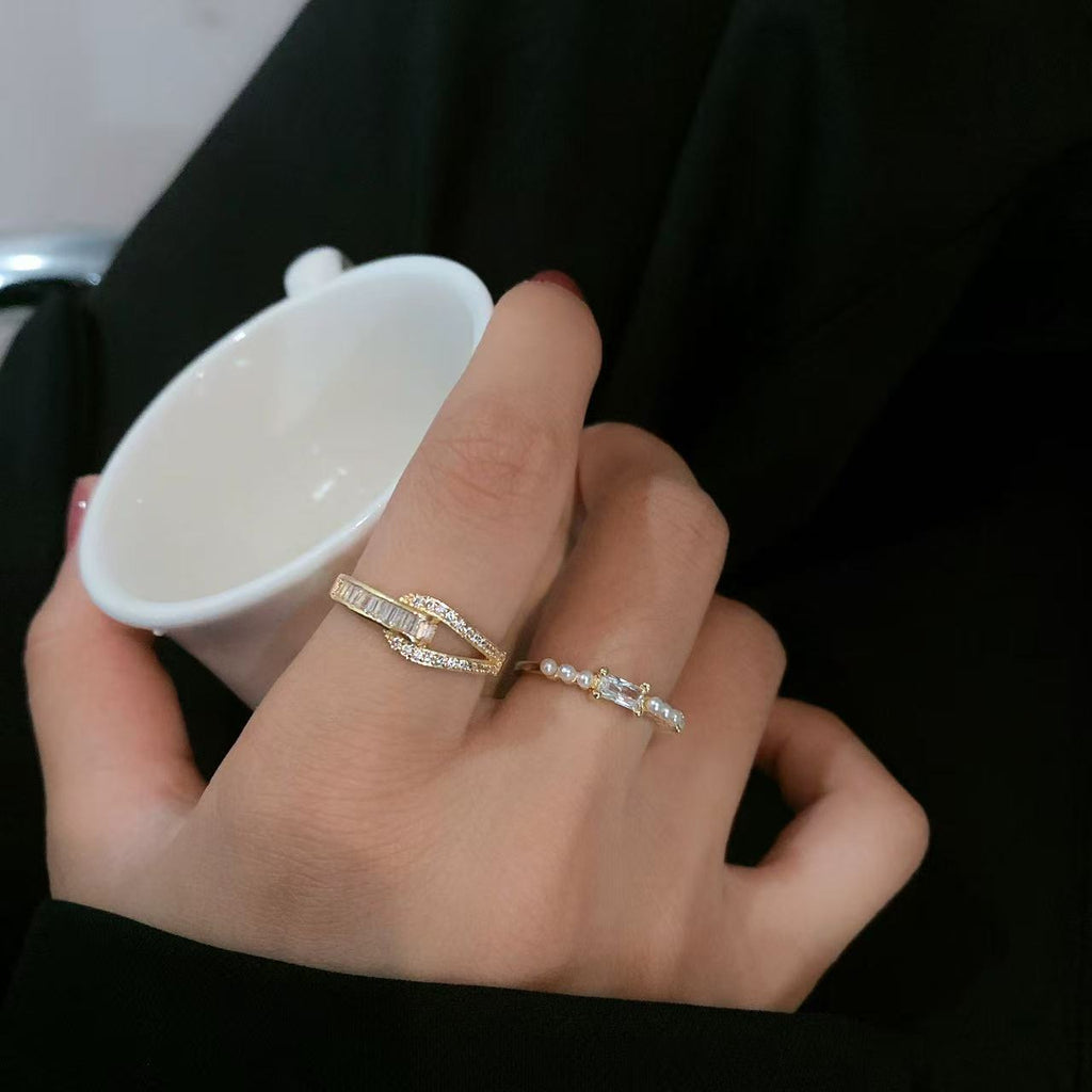 Horseshoe Zircon Ring