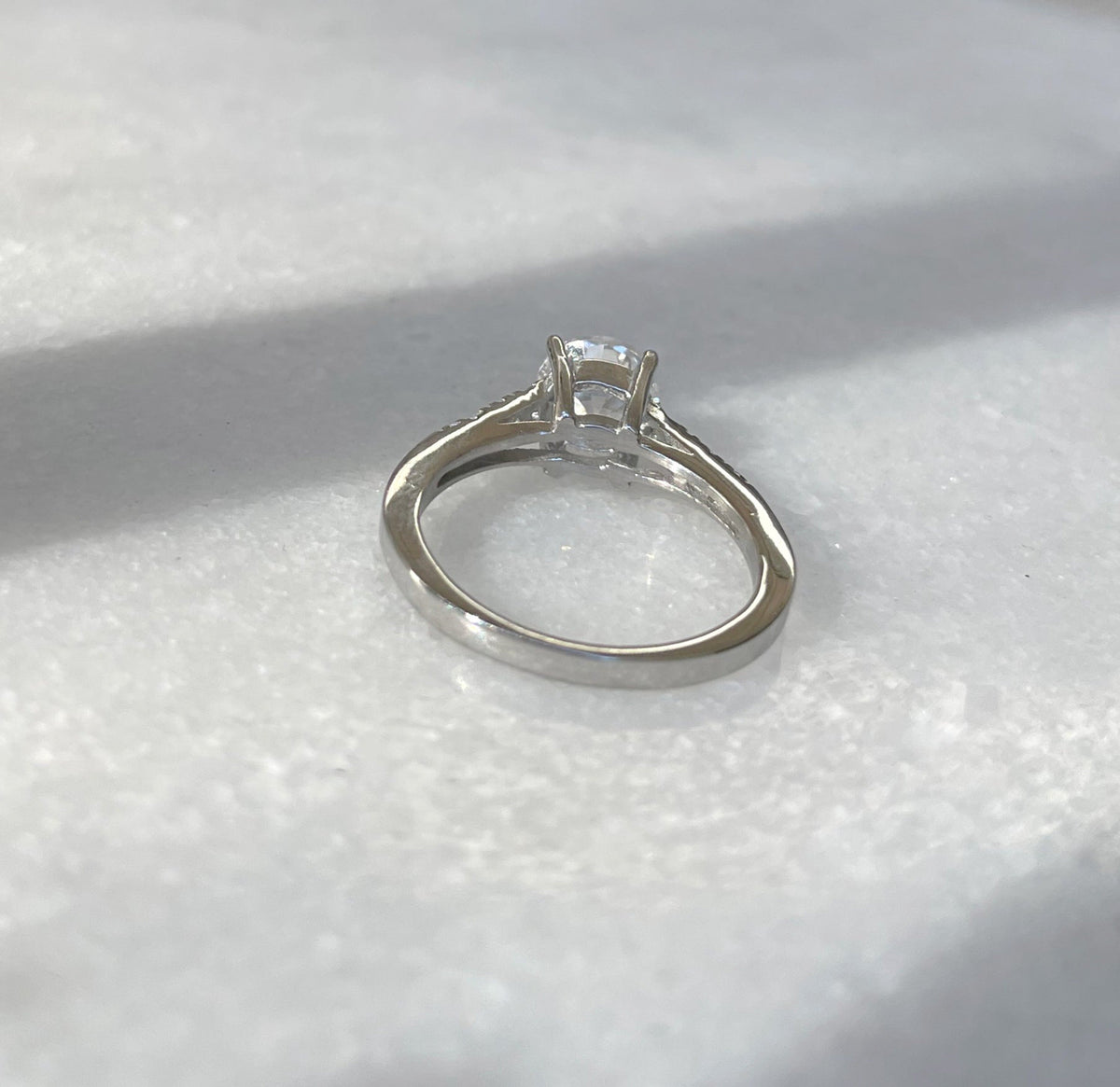 YVE GOLD DIAMOND PROMISE RING