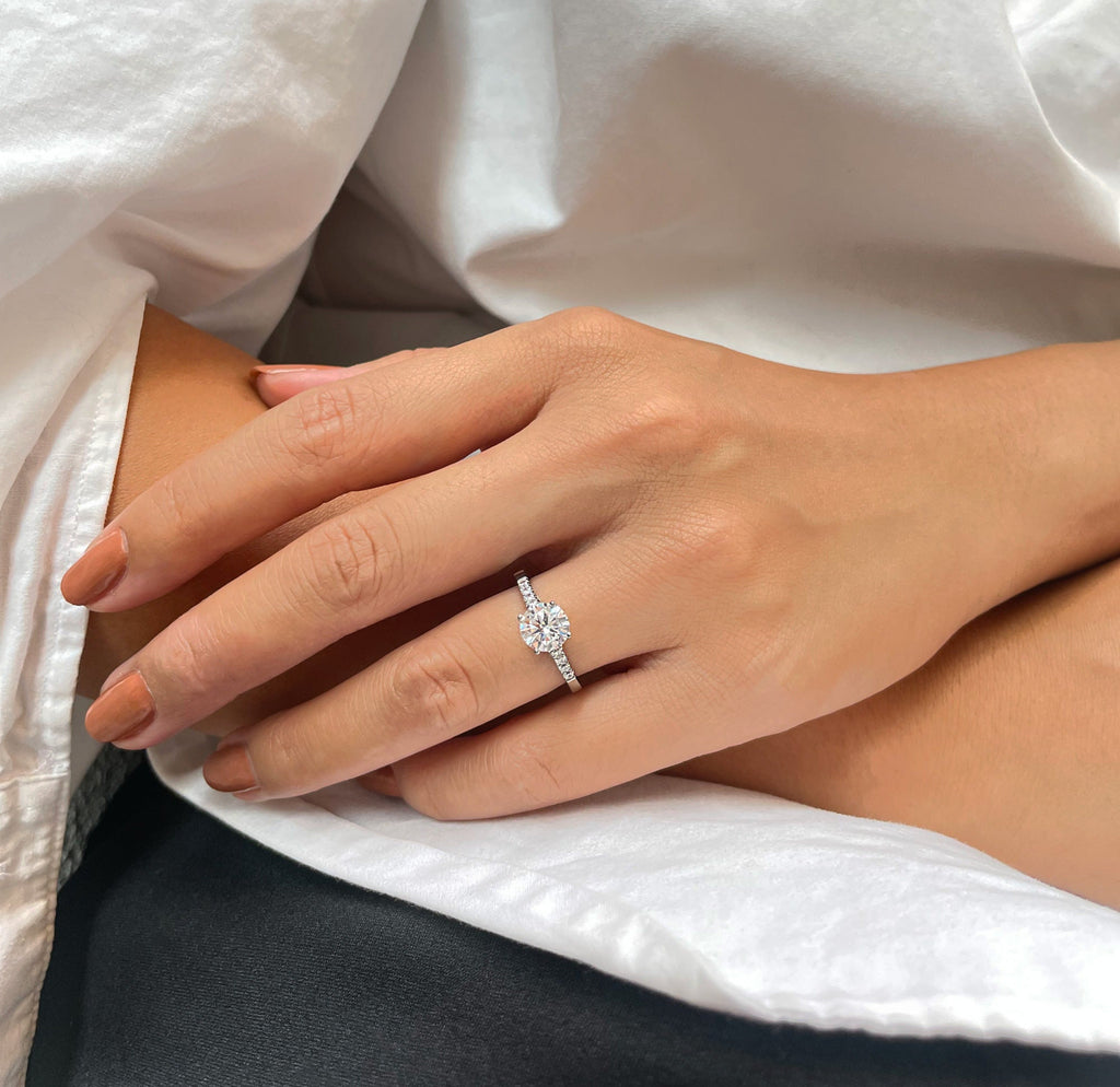 YVE GOLD DIAMOND PROMISE RING