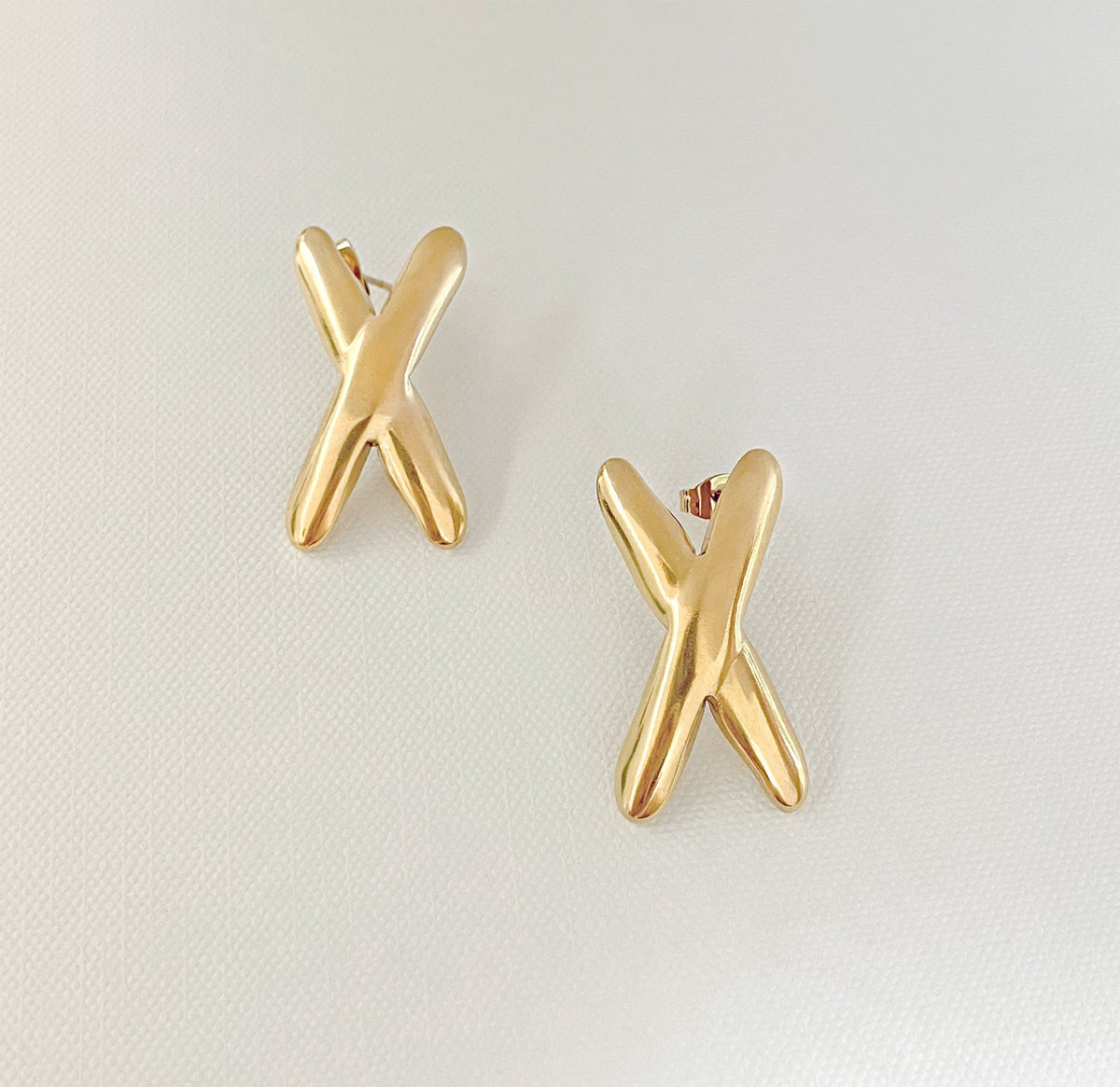ETTA GOLD X EARRINGS
