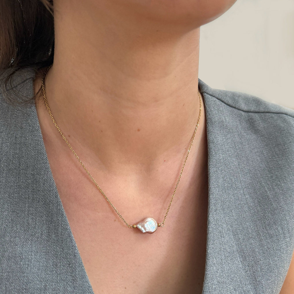 SERENA GOLD PINK PEARL PENDANT NECKLACE