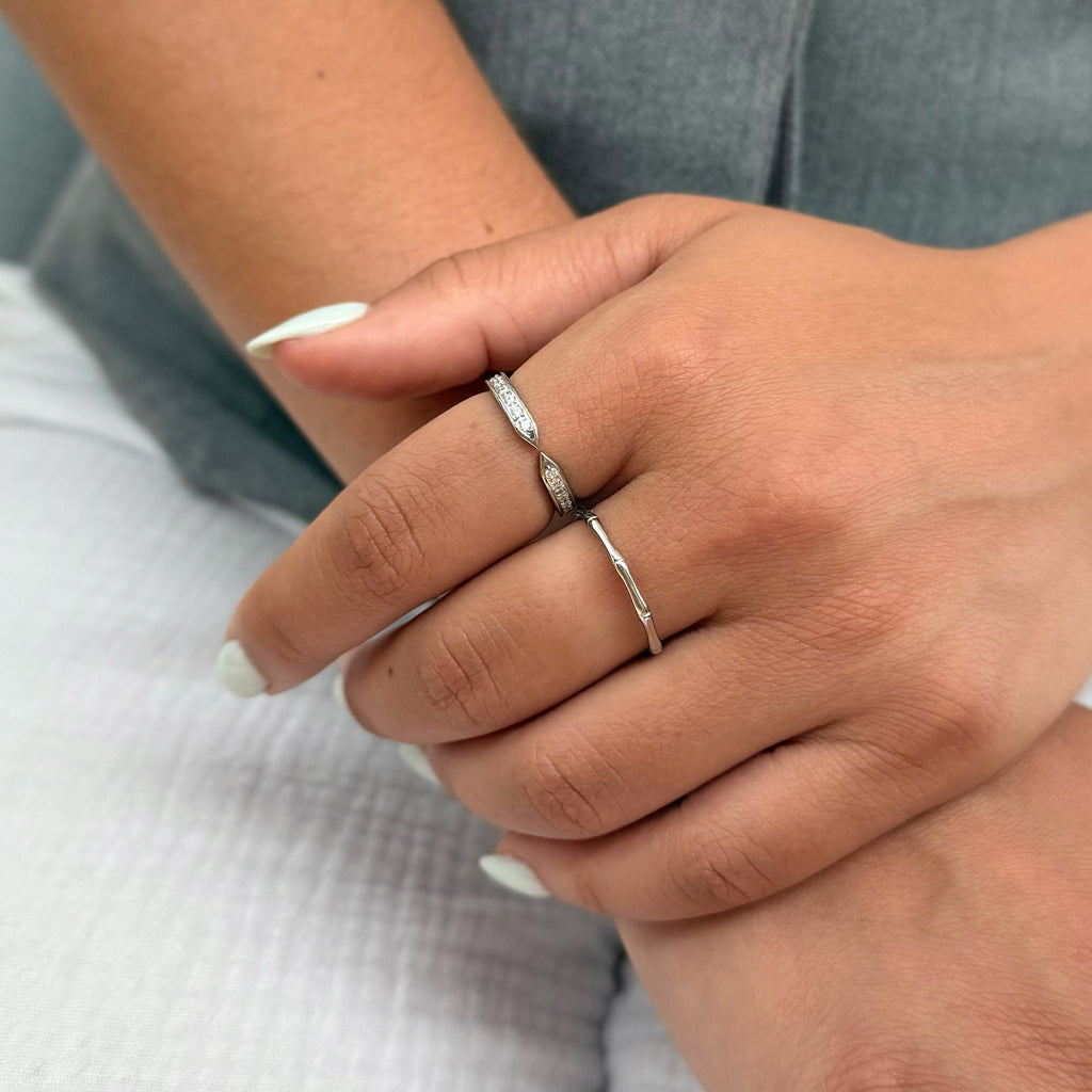 VERA SILVER CZ DIAMOND OPEN CLAW RING