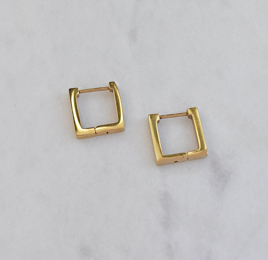 BRIE GOLD SQUARE HUGGIE EARRINGS