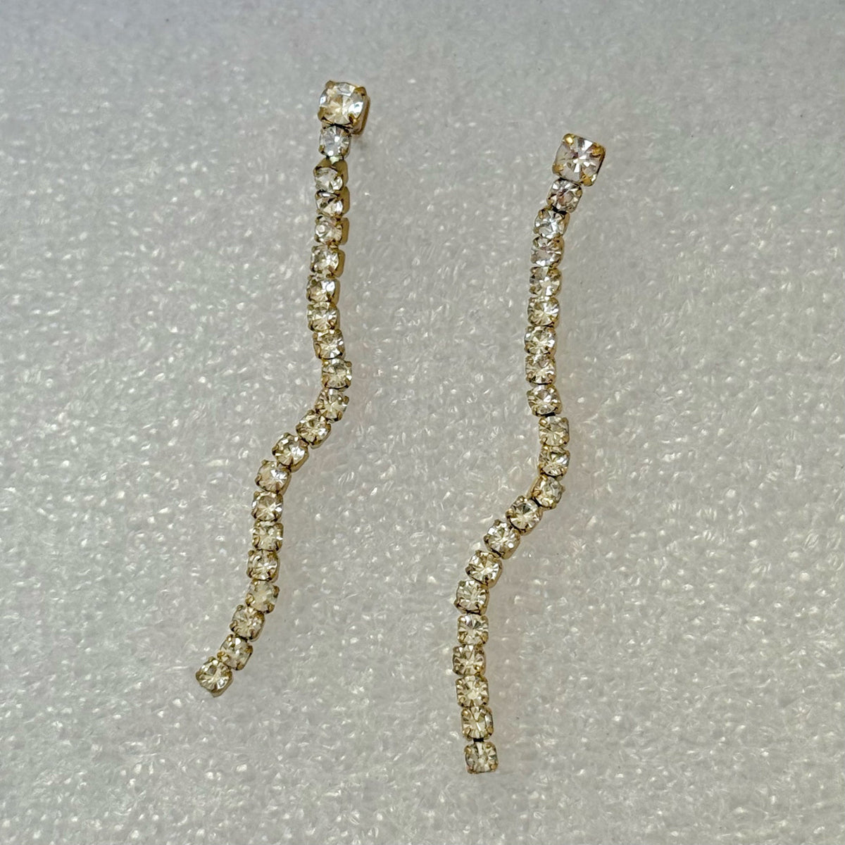 SKYLER GOLD TENNIS DROP EARRINGS