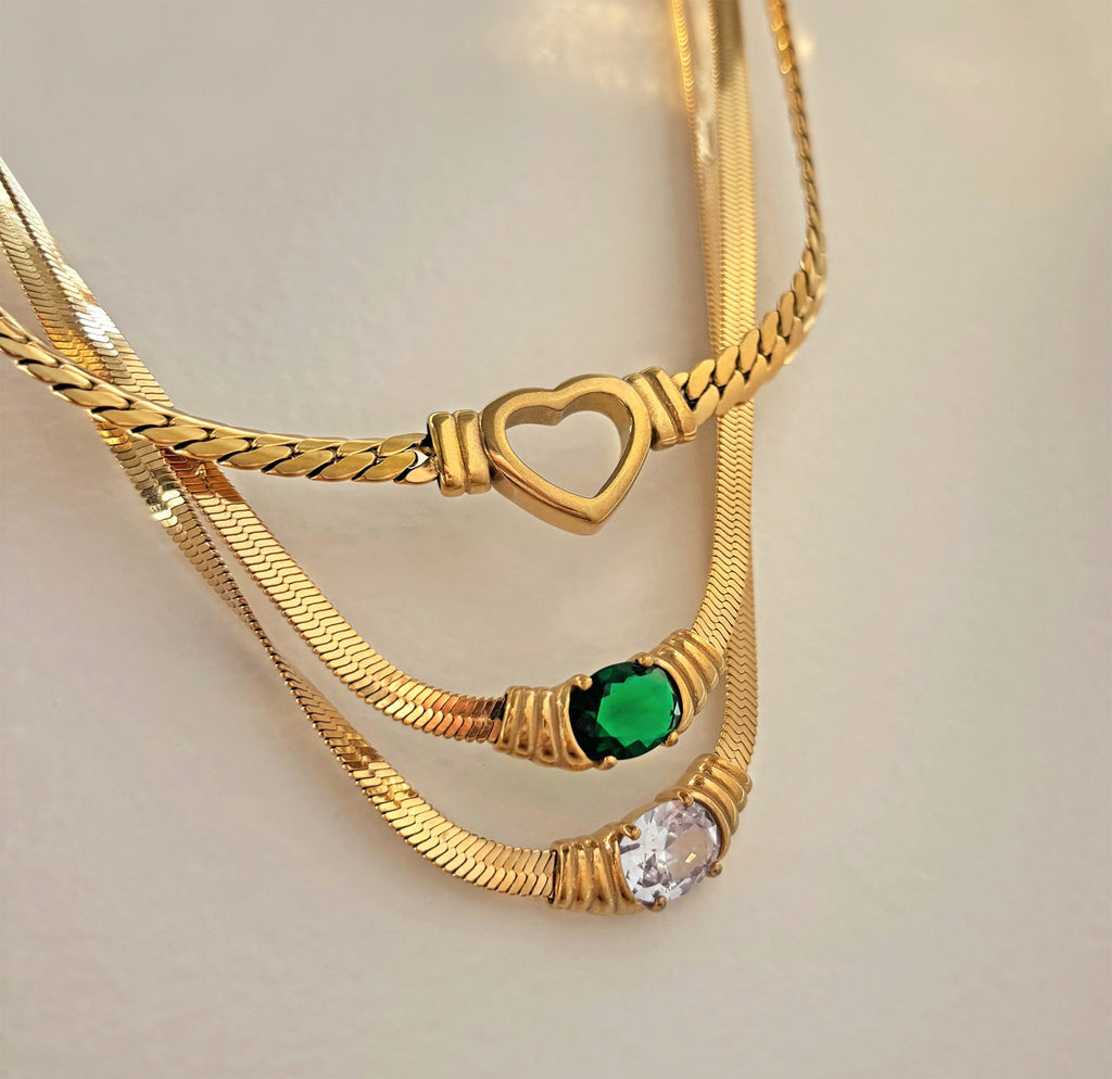 VITTORIA GOLD HEART SNAKE CHAIN NECKLACE